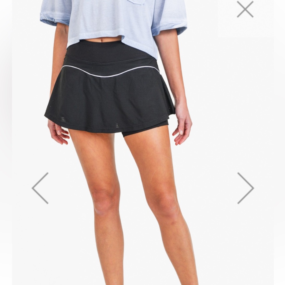 Mono B Wavelength Tennis Skort